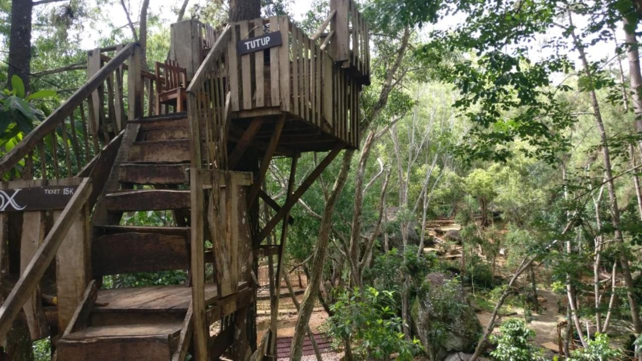 Seribu Batu Songgo Langit Resort & Camp Bantul Exterior foto