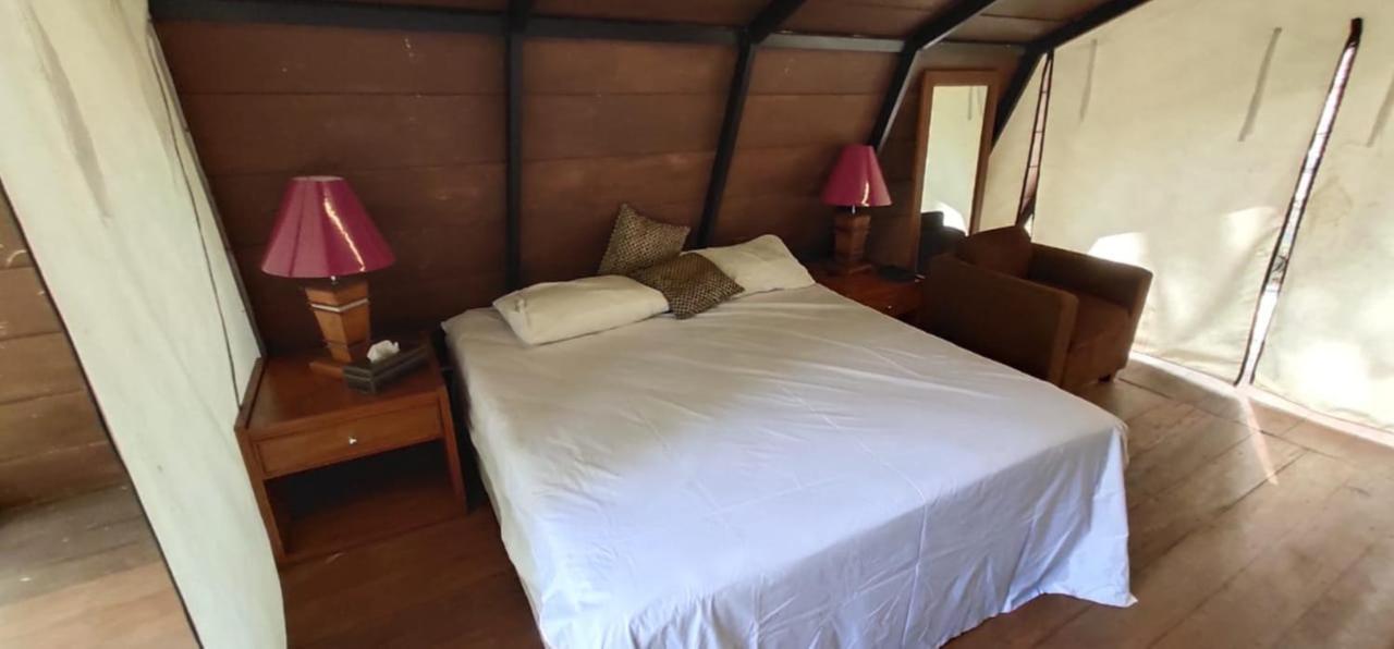 Seribu Batu Songgo Langit Resort & Camp Bantul Exterior foto